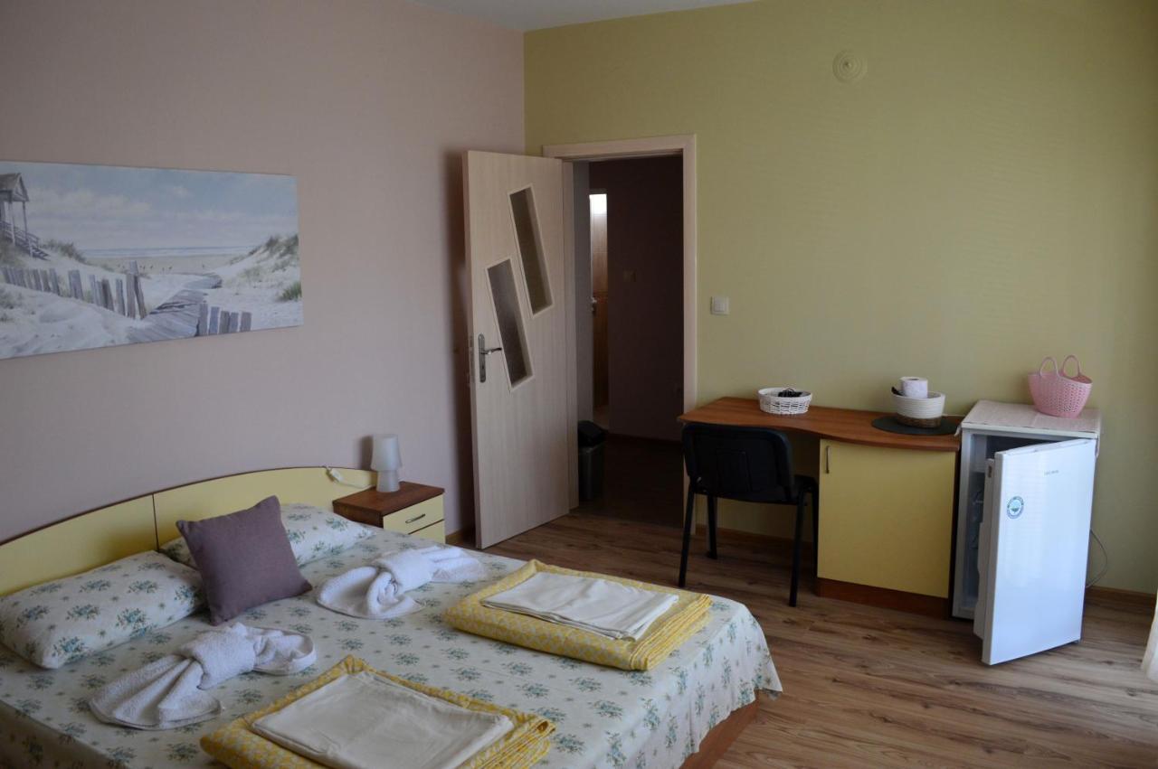 Yanis Černomorec Exterior foto