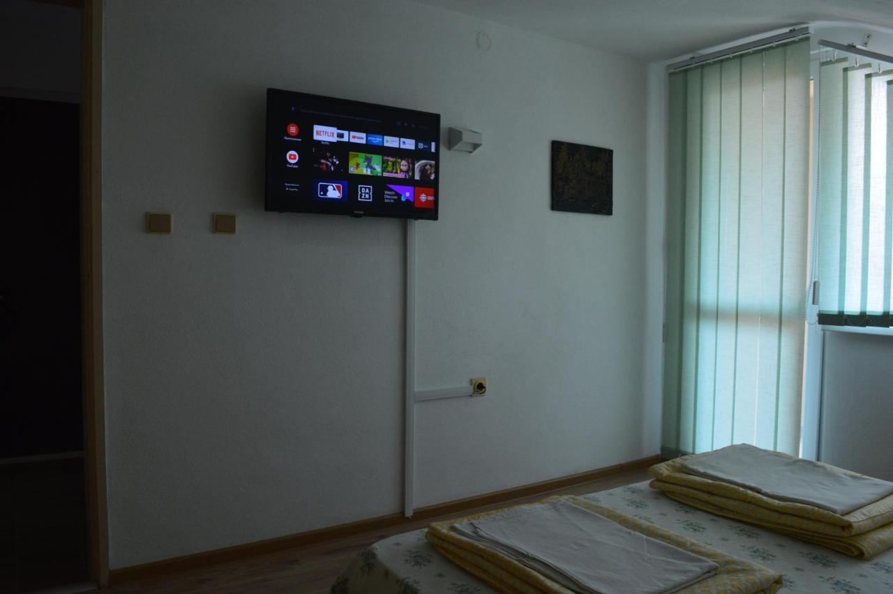 Yanis Černomorec Exterior foto